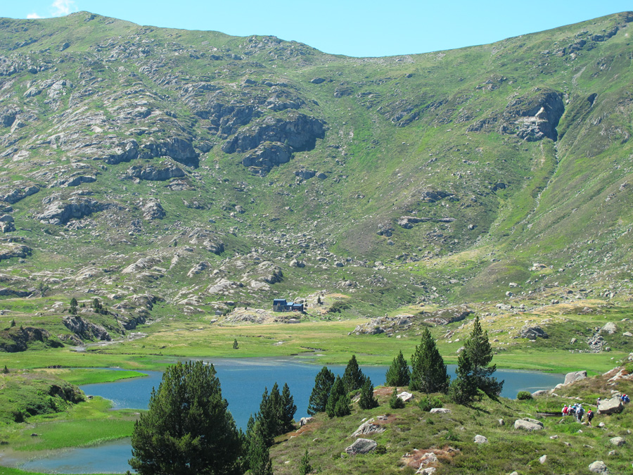 lac-montagne-ariege-Pyrénées-(5)