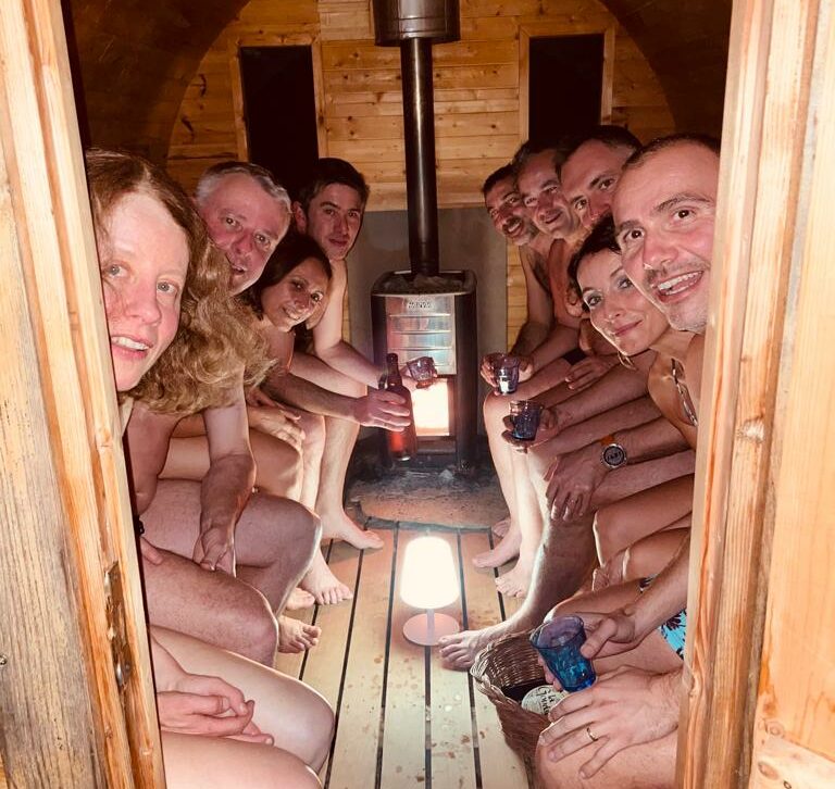 sauna tonneau spacieux pour 10 personnes